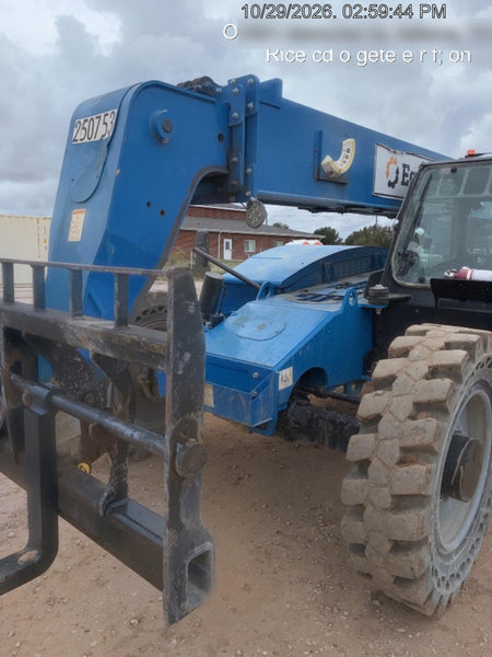 2022 GENIE GTH-844