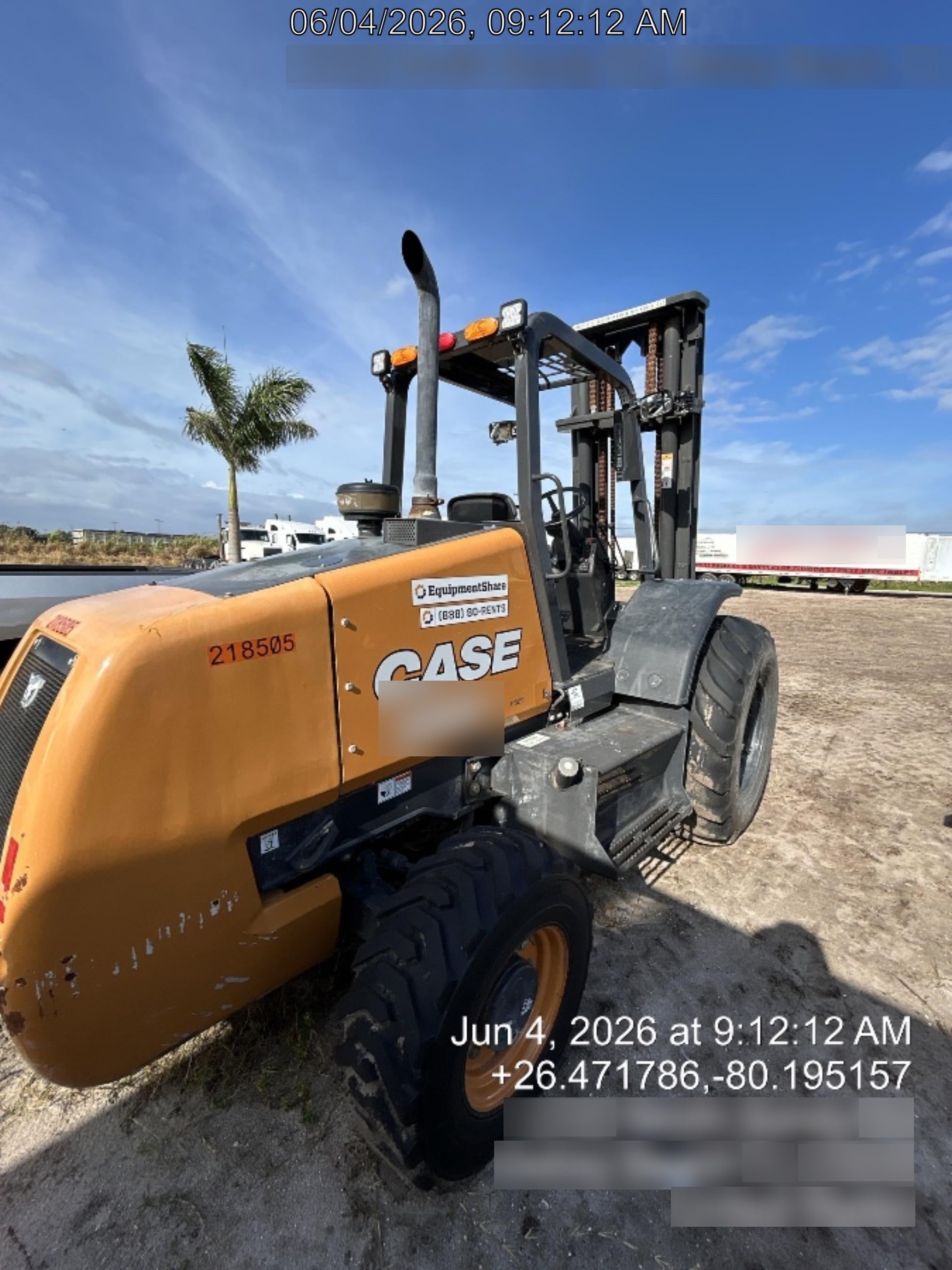 2022 CASE 588H