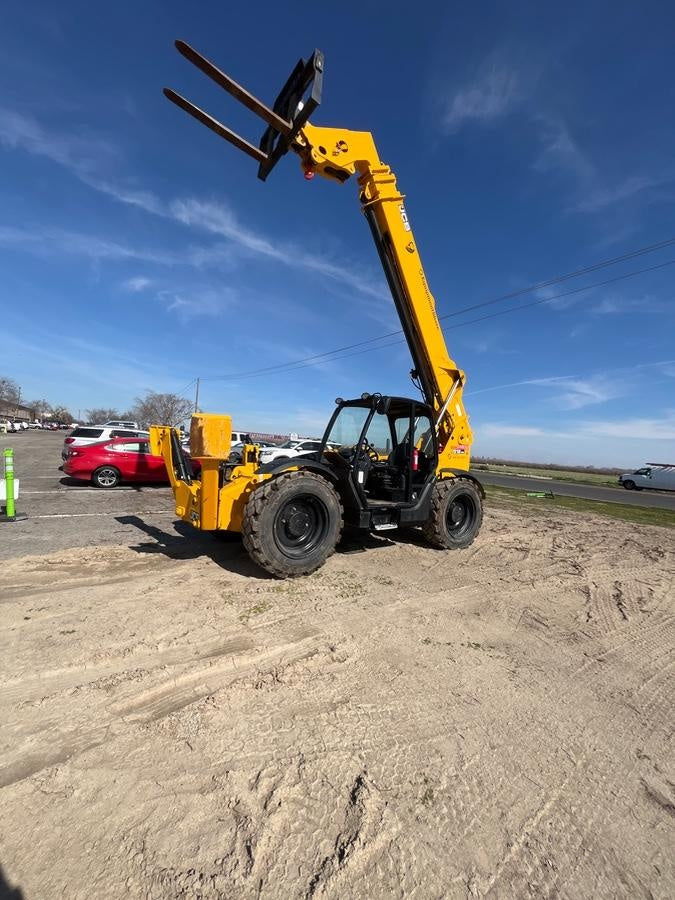 2024 JCB 512-56