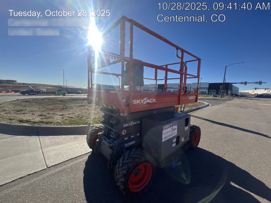 2017 SKYJACK SJ6832 RT