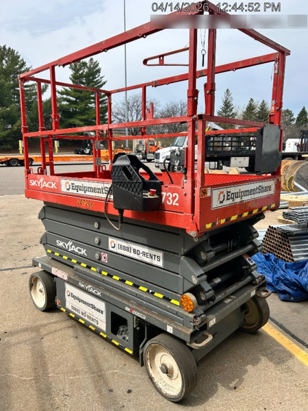 2022 SKYJACK SJ4732