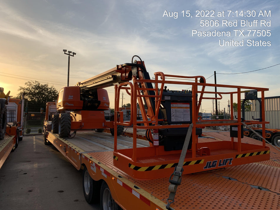 2022 JLG 660SJ