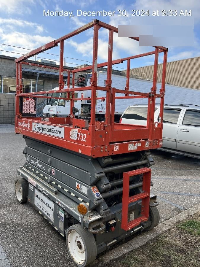 2021 SKYJACK SJ4732