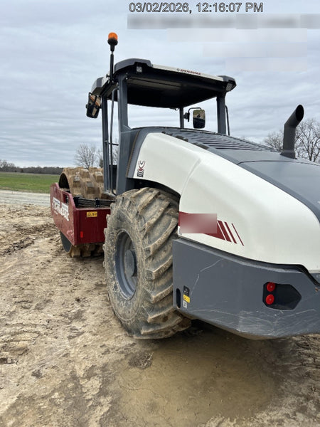 2022 DYNAPAC CA2500PD