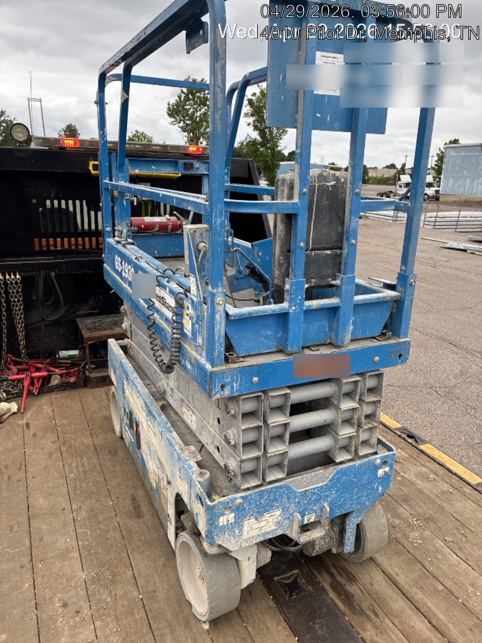 2020 Genie GS-1930 Solid Non Marking Tires, Beacon, Folding rails with half height swing gate