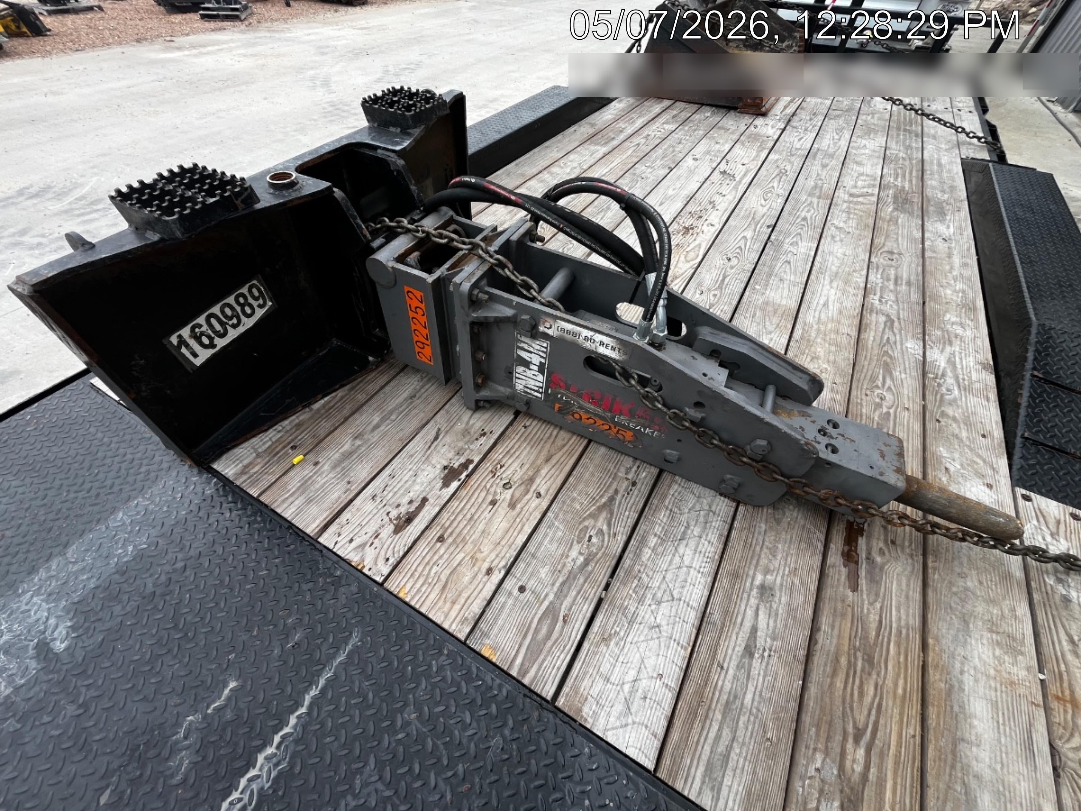 2023 TOKU TNB4J-C