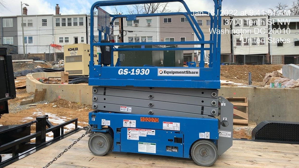 2020 Genie GS-1930 Fixed rails with chain entry gate - Pre A92.20