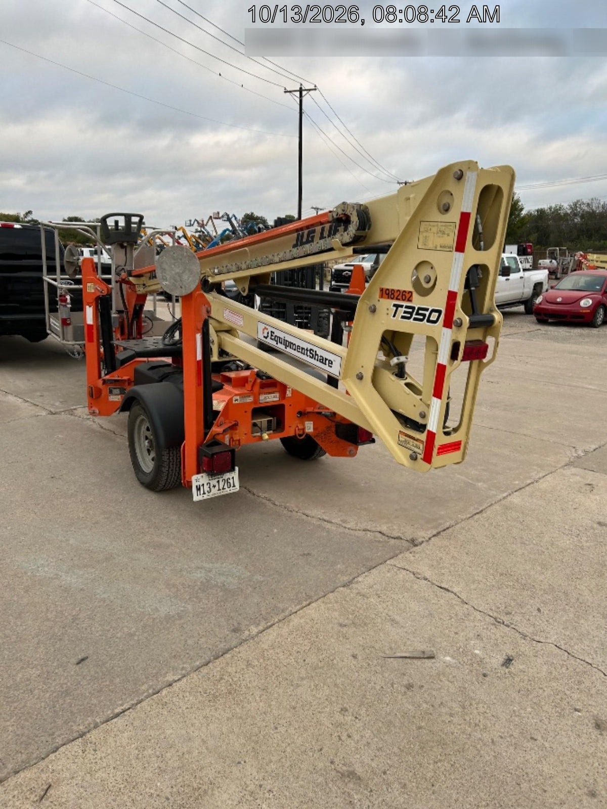 2022 JLG T350