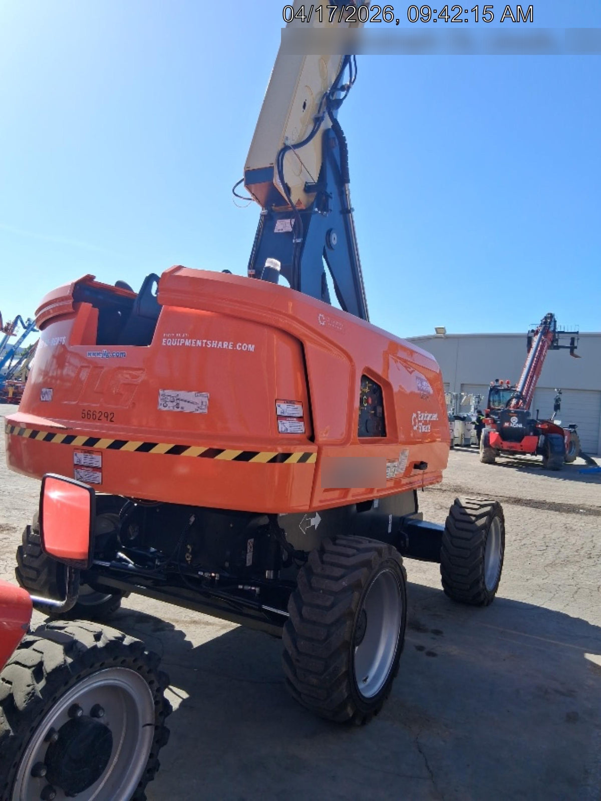 2025 JLG 660SJ