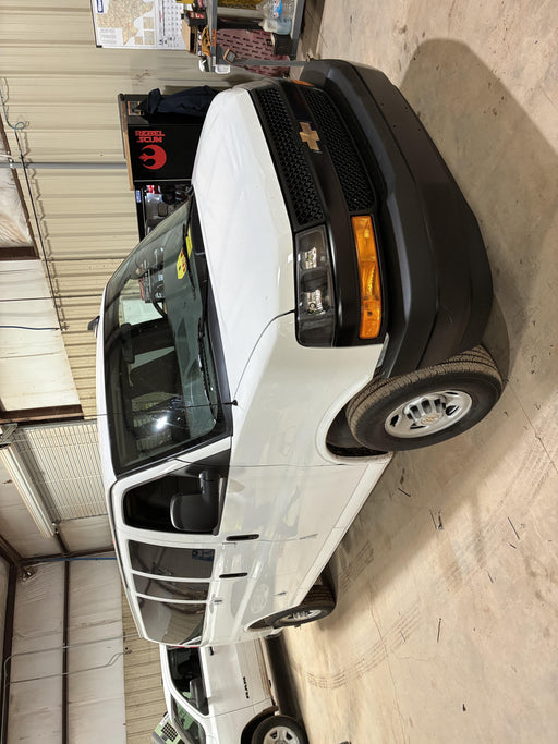 2025 CHEVROLET Express Van - Rental