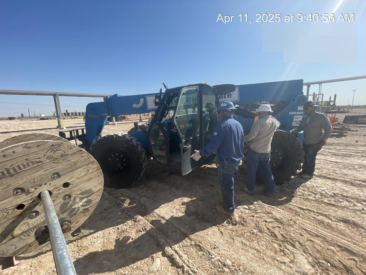 2022 GENIE GTH-844