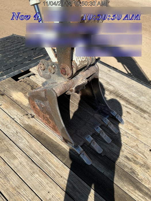 2021 TAKEUCHI TB235-2R