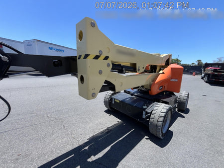 2024 JLG E450AJ