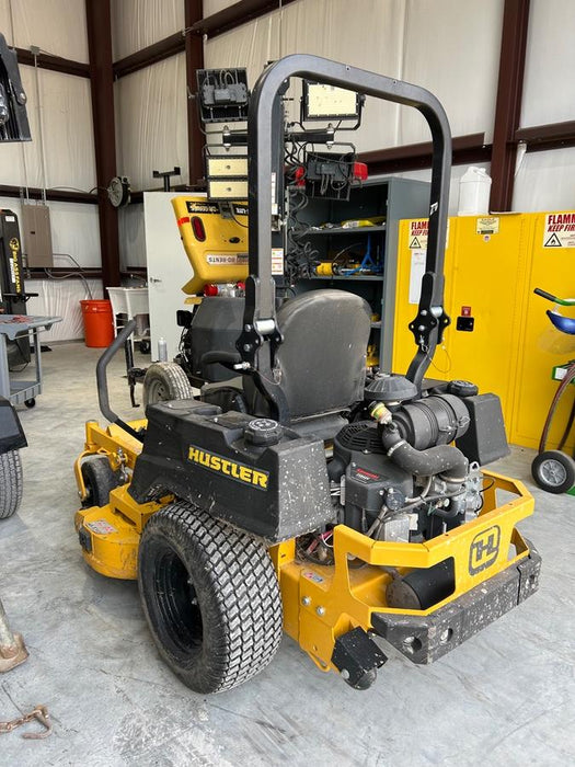 2021 HUSTLER 940056
