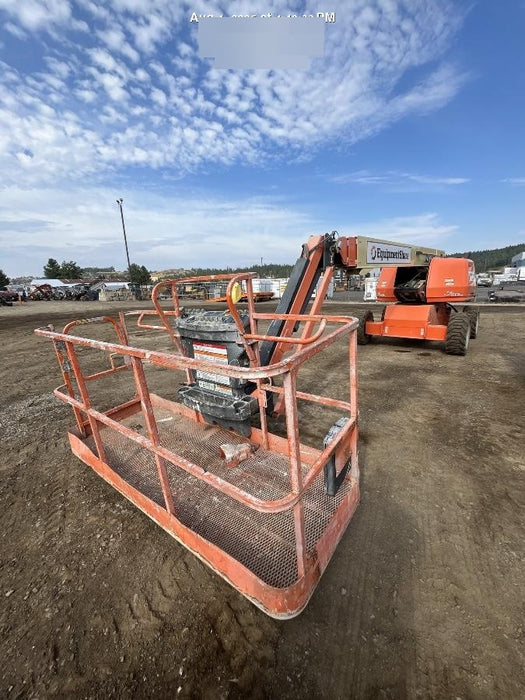 2019 JLG 660SJ