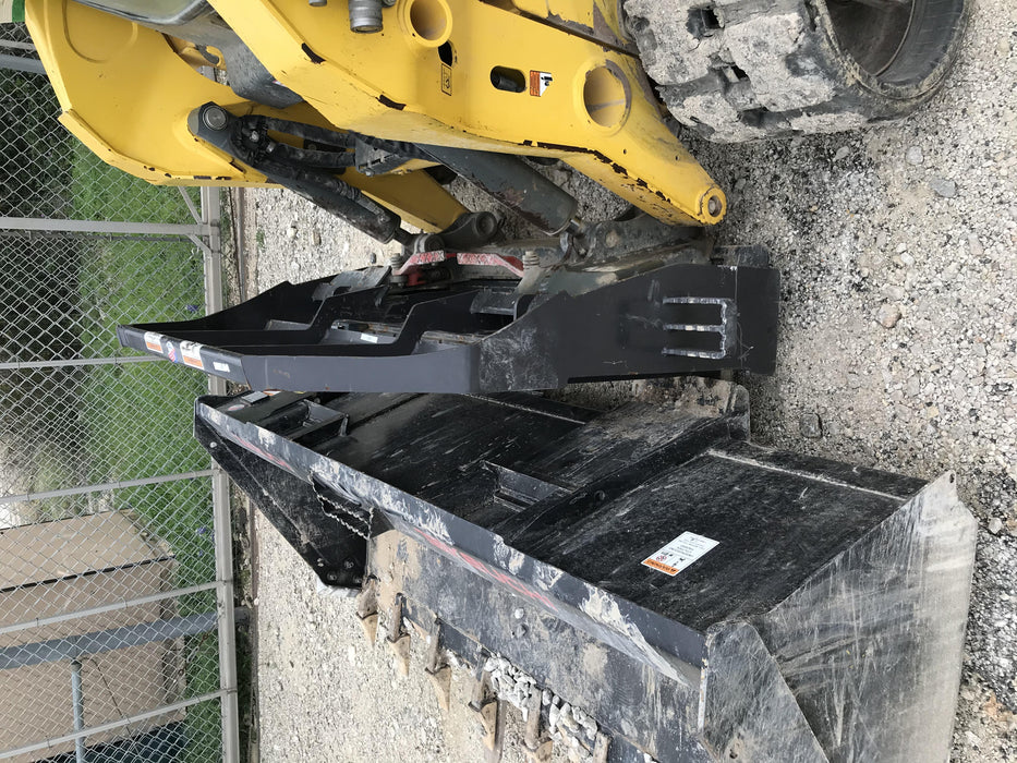 2018 PALADIN 48" Pallet Forks - Paladin