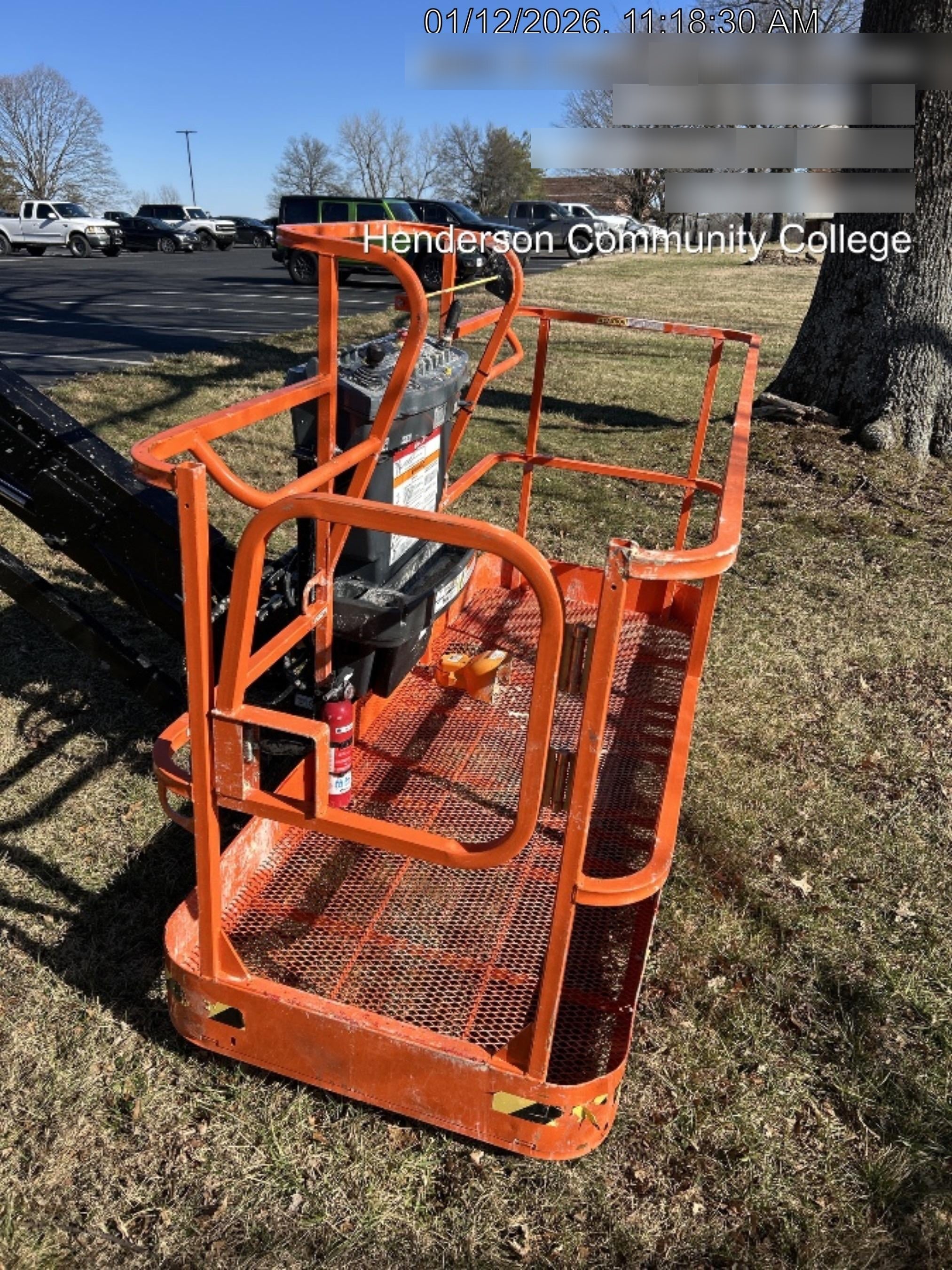 2025 JLG 660SJ
