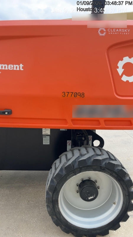 2023 JLG 660SJ