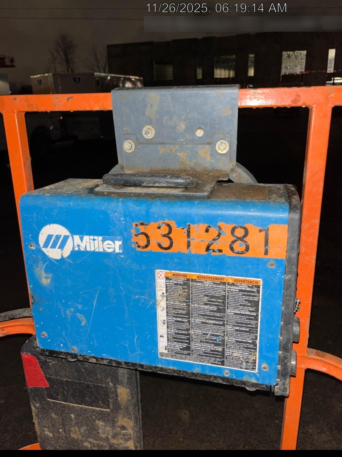 2025 MILLER ELECTRIC CST-282