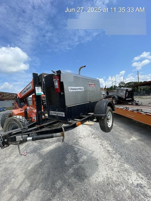 2019 Lincoln Electric Vantage 322 Lincoln Vantage 322 Welder w/Trailer, Light Kit, Cable Rack