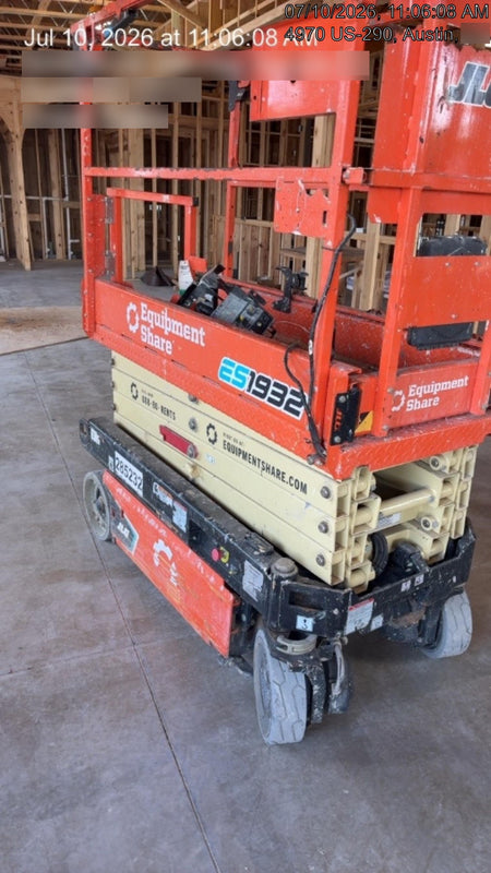 2022 JLG ES1932