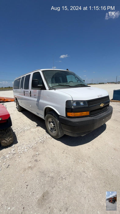 2023 CHEVROLET Express Van - Rental