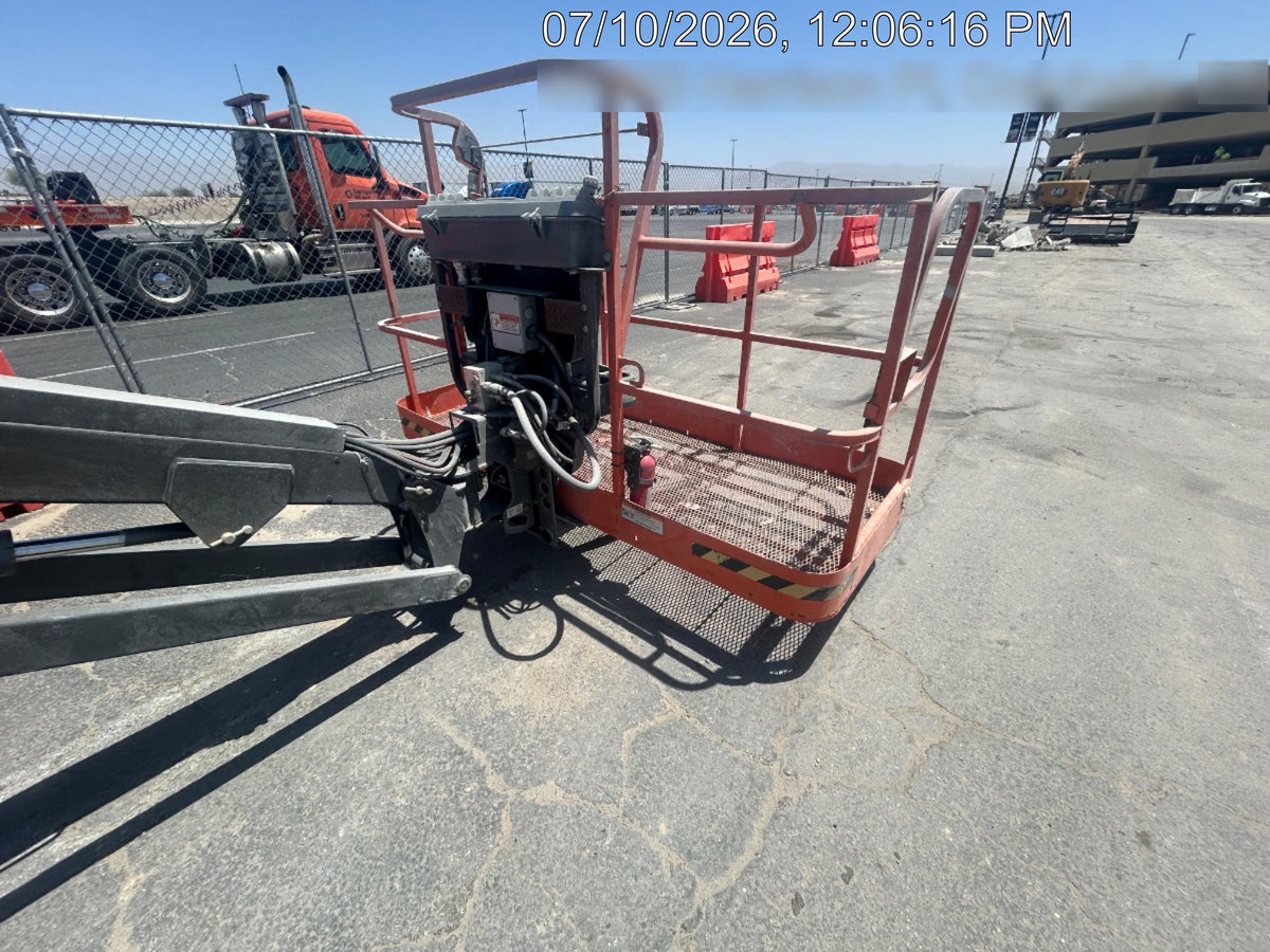 2025 JLG 660SJ