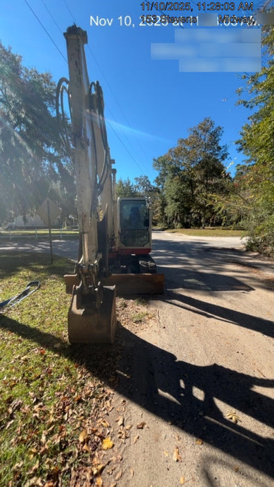 2019 Takeuchi TB290 Cab/Heat/AC Rubber tracks, Dozer blade, Travel alarm, Auxiliary hydraulics Manual QC, Hydraulic thumb, 18", 24", and 36" Buckets