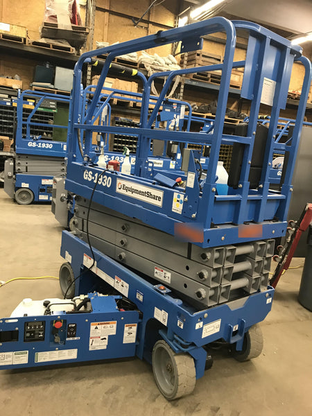 2019 Genie GS-1930 Fixed rails with chain Entry