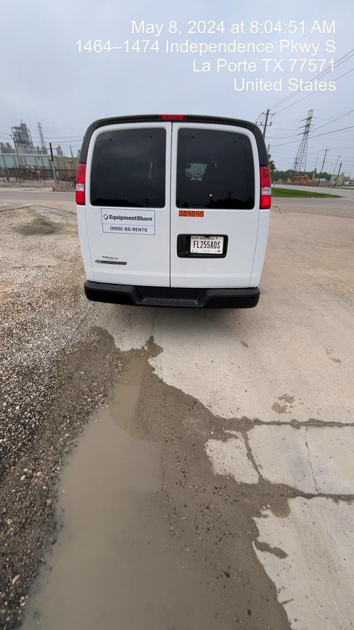 2023 CHEVROLET Express Van - Rental