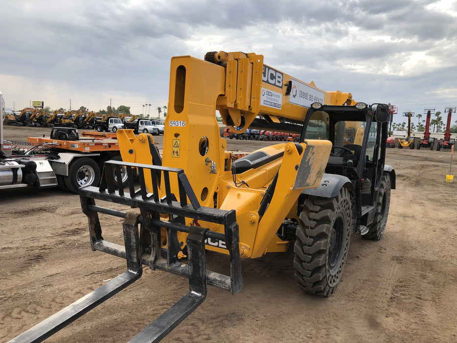 2020 JCB 512-56 Canopy, 74 HP, Solid Tires, STD Worklight, Beacon, Aux Hydraulics, Lifting Eye, Backup Alarm w/66" Carriage, 60" Forks
