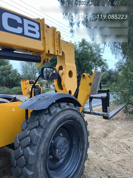 2021 JCB 510-56