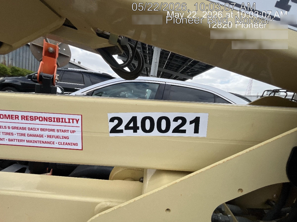2022 JLG T350