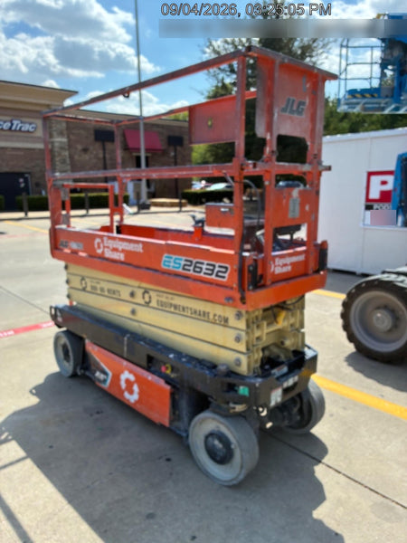 2023 JLG ES2632