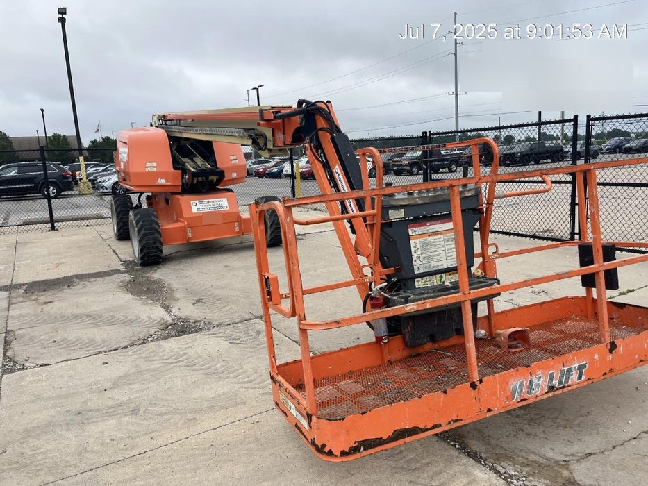 2019 JLG 660SJ