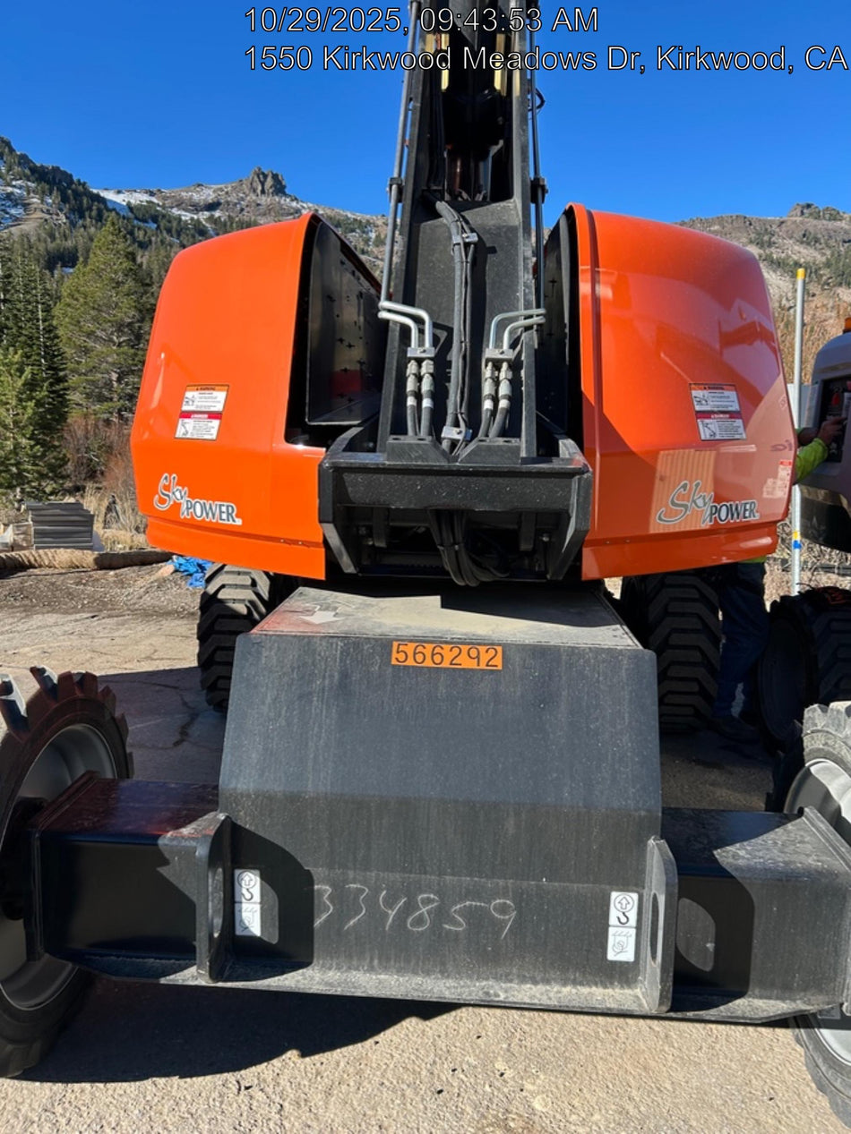 2025 JLG 660SJ