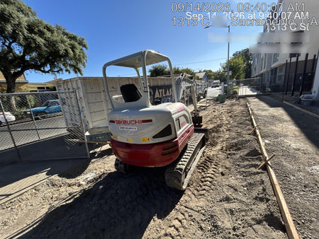 2021 TAKEUCHI TB235-2R