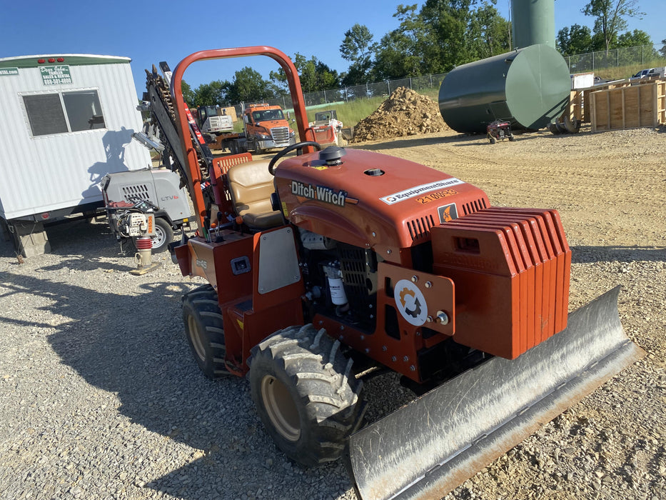 2022 DITCH WITCH RT45A