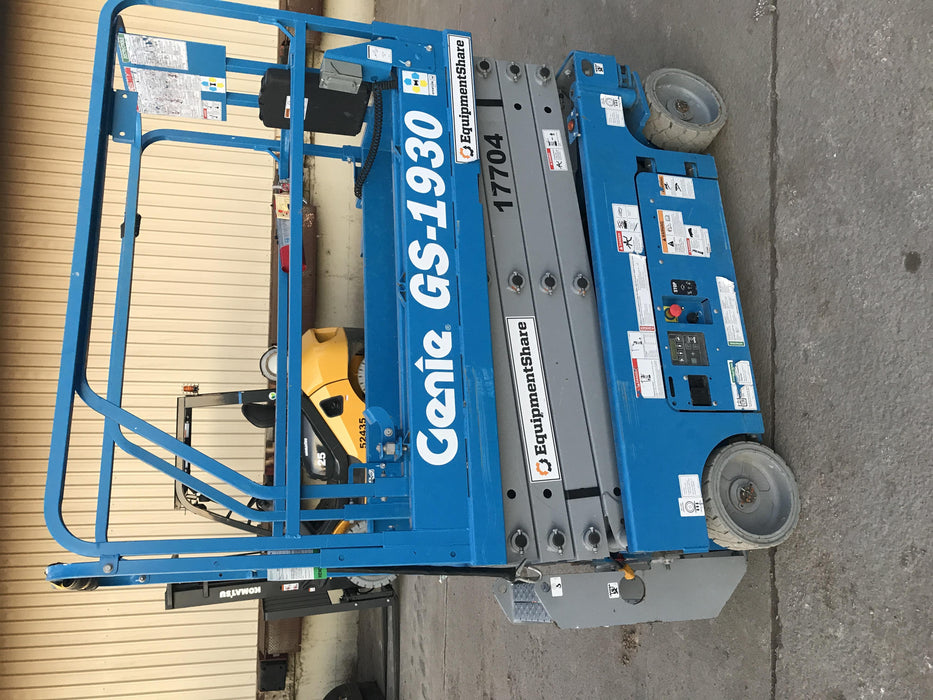 2018 Genie GS-1930 Genie GS-1930 w/Fixed Rail, Chain Entry