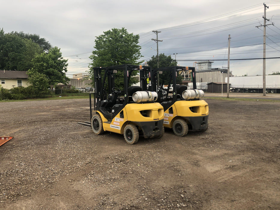 2021 KOMATSU FG25T-16