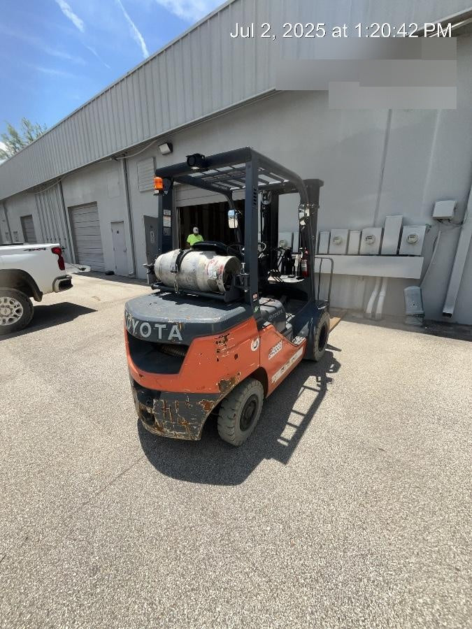 2022 TOYOTA 50-8FGU25