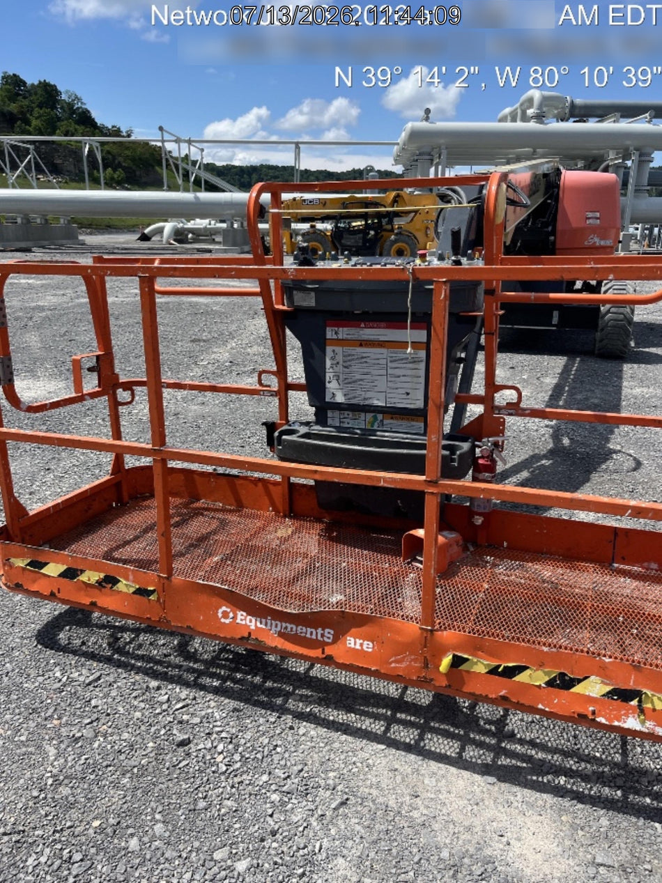2023 JLG 660SJ