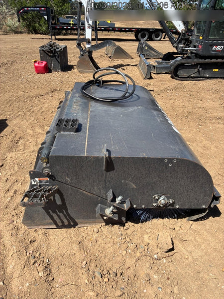 2021 PALADIN Sweepster SB72