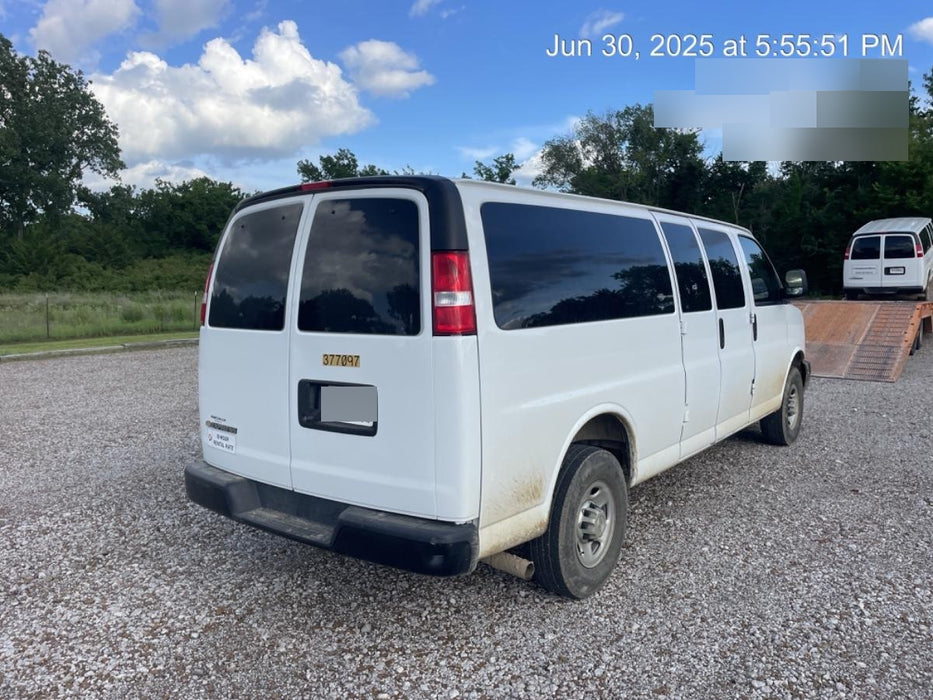 2023 CHEVROLET Express Van - Rental