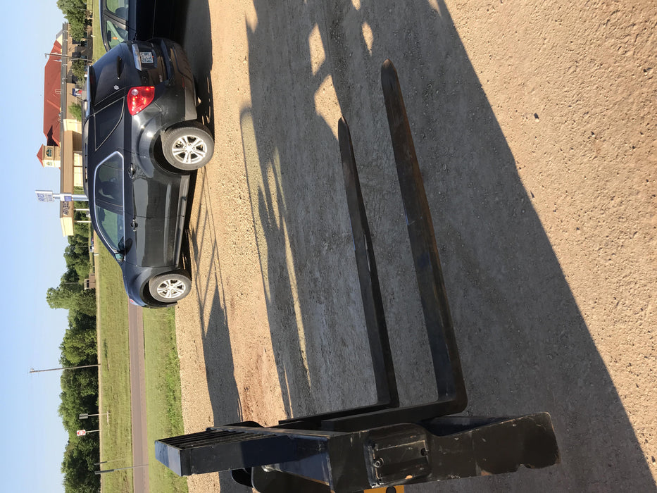 2020 JCB 510-56 Cab/Heat/Air, 74 HP, Solid Tires, STD Worklight, Beacon, Aux Hydraulics, Lifting Eye, Back up Alarm w/66" Carriage/60" Forks