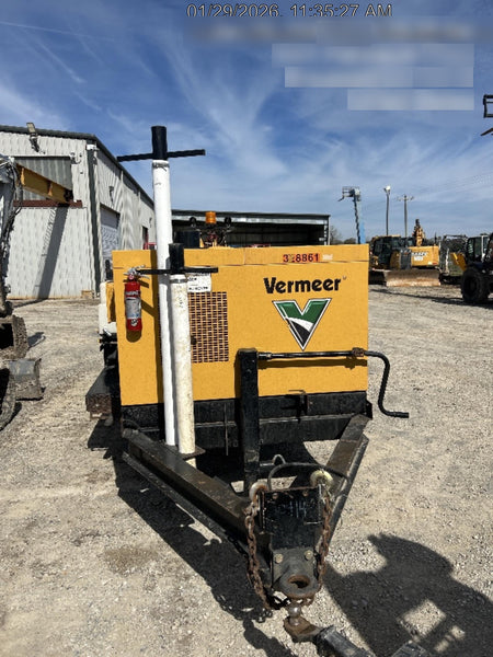 2023 Vac-Tron LP573XDT T4 Koehler Diesel Engine, 500 Gallon Debris Tank, x2 100 Gallon Water Tanks