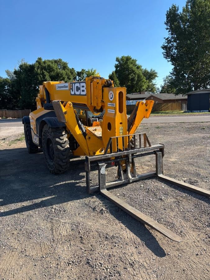 2021 JCB 510-56