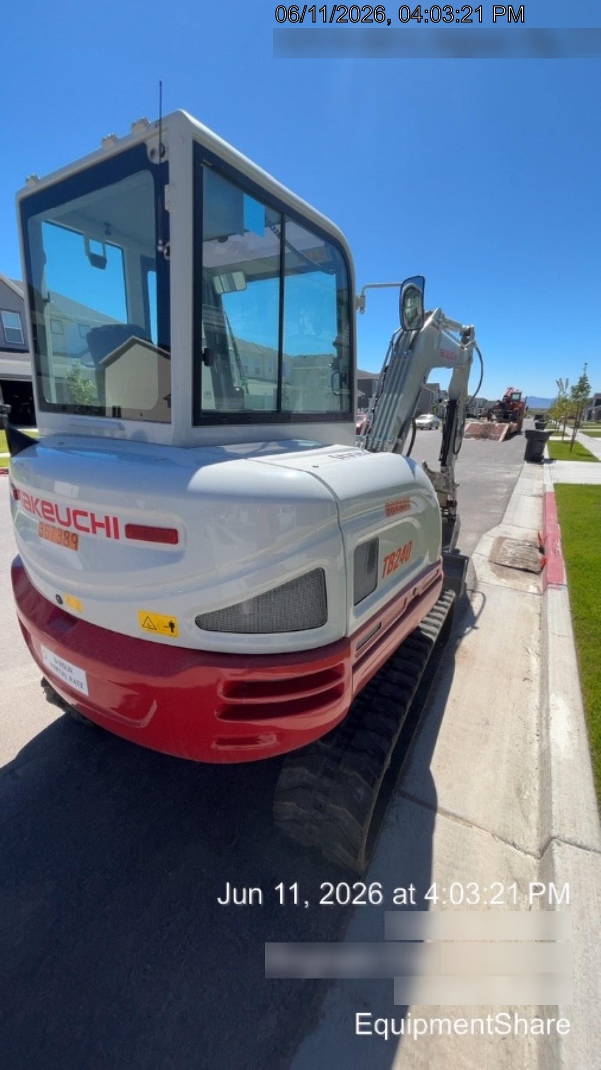 2023 TAKEUCHI TB240-CR