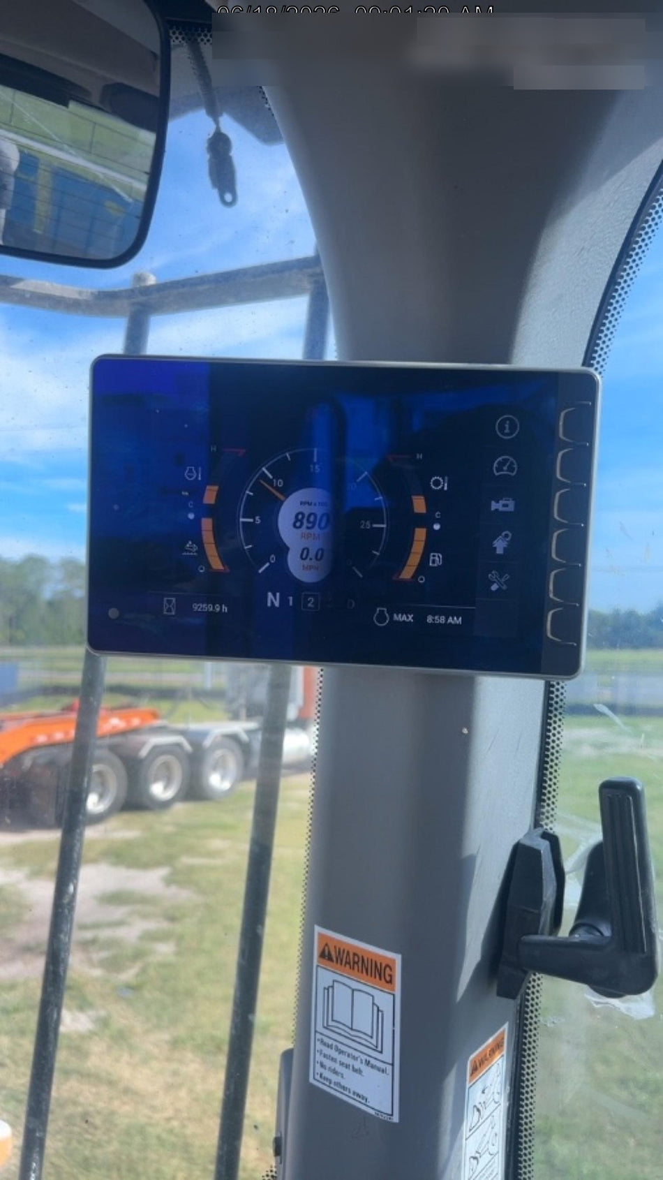 2017 CASE 821G