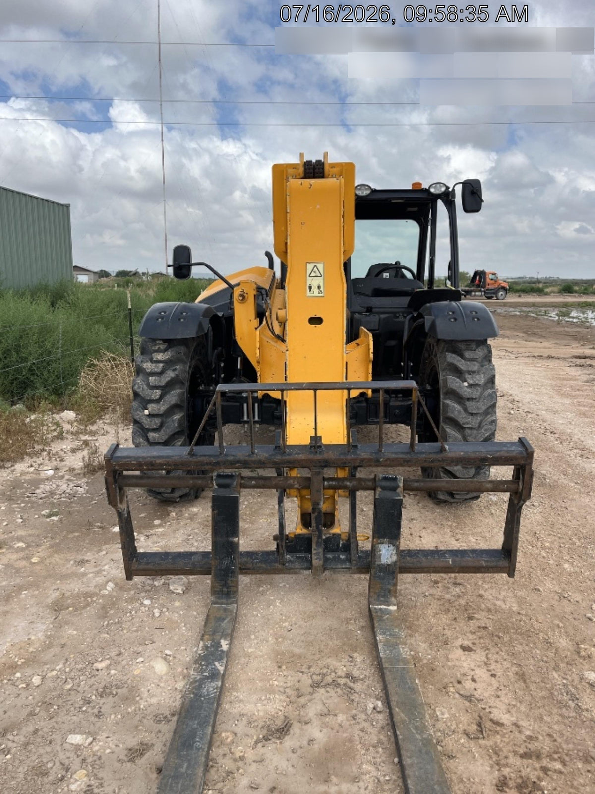 2020 JCB 509-42 Canopy, Solid Tires, Work Lights, Beacon, Aux Hydraulics, Back up Alarm, Lifting Eye, ES Decals